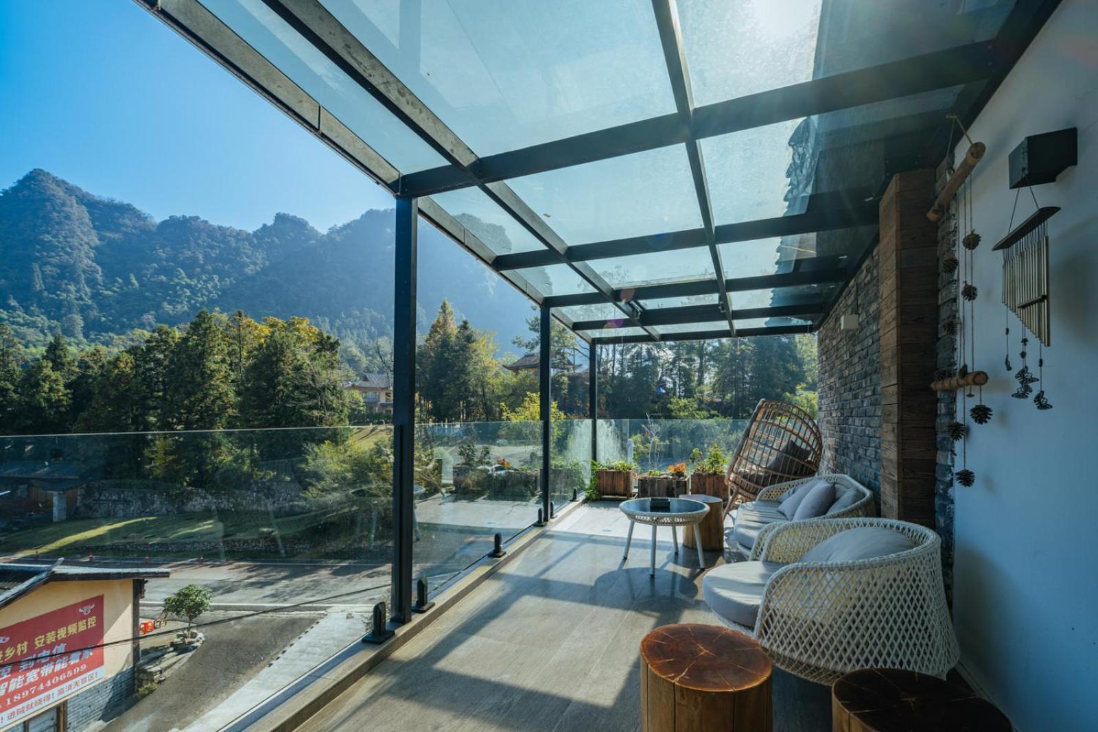 Hilltop House Resort Жангжиаже Екстериор снимка