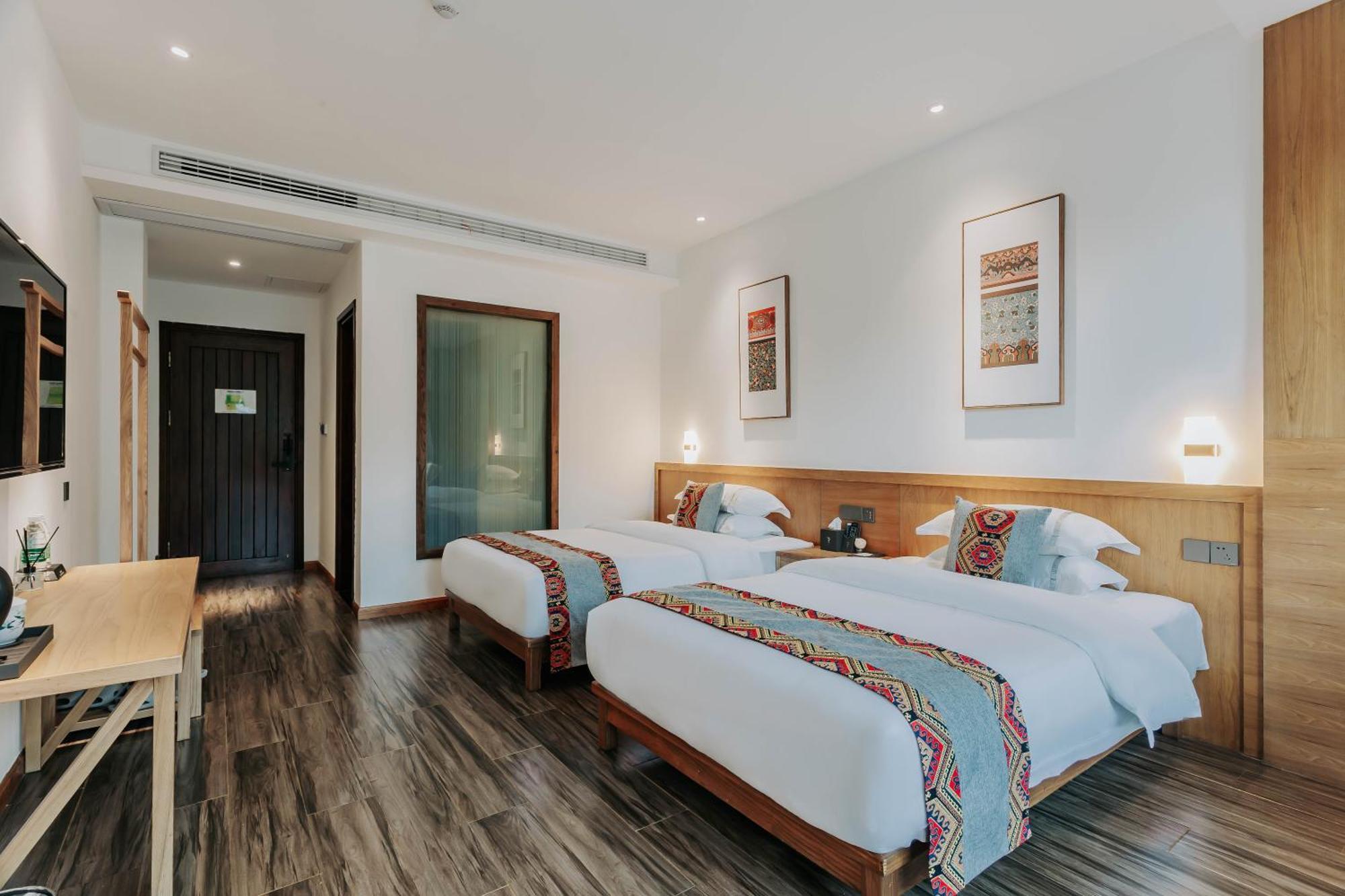 Hilltop House Resort Жангжиаже Екстериор снимка