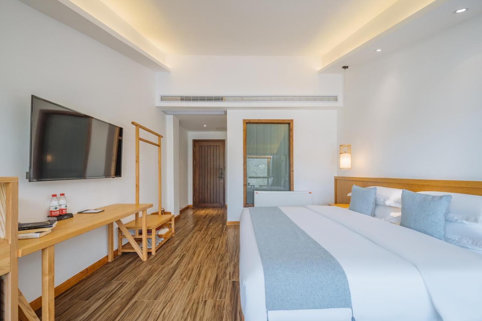 Hilltop House Resort Жангжиаже Екстериор снимка